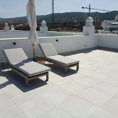 Playa Y Confort Zahara Apartment *